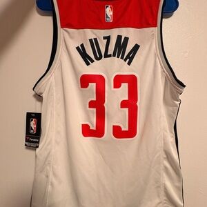 Fanatics White and Red Kuzma #33 Jersey